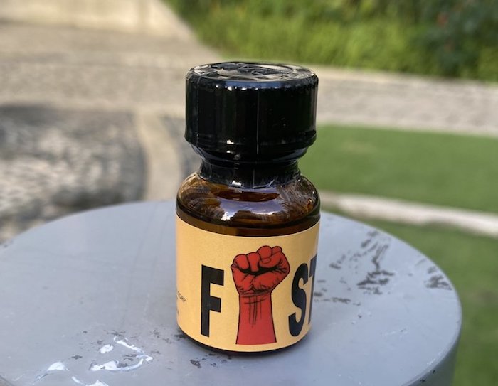 Popper Fist vàng 10ml chính hãng Mỹ USA PWD Popper Fist vàng 10ml chính hãng Mỹ USA PWD