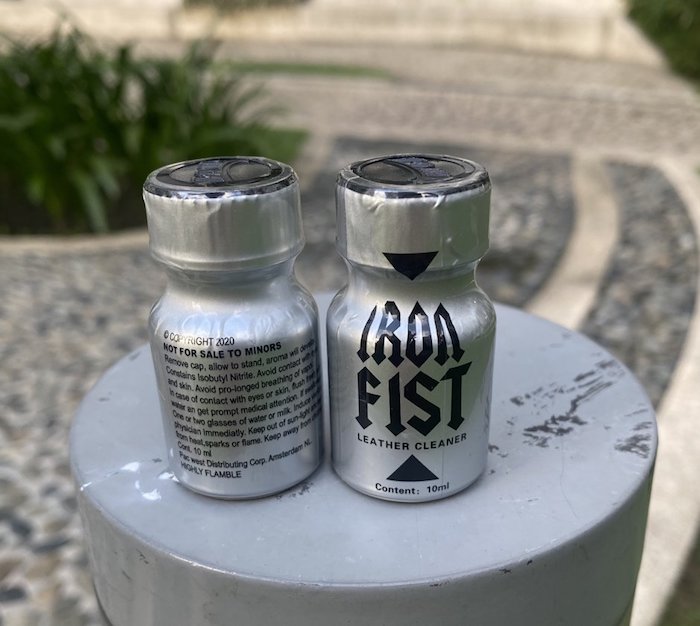 Popper Iron Fist Silver 10ml chính hãng Mỹ USA PWD Popper Iron Fist Silver 10ml chính hãng Mỹ USA PWD
