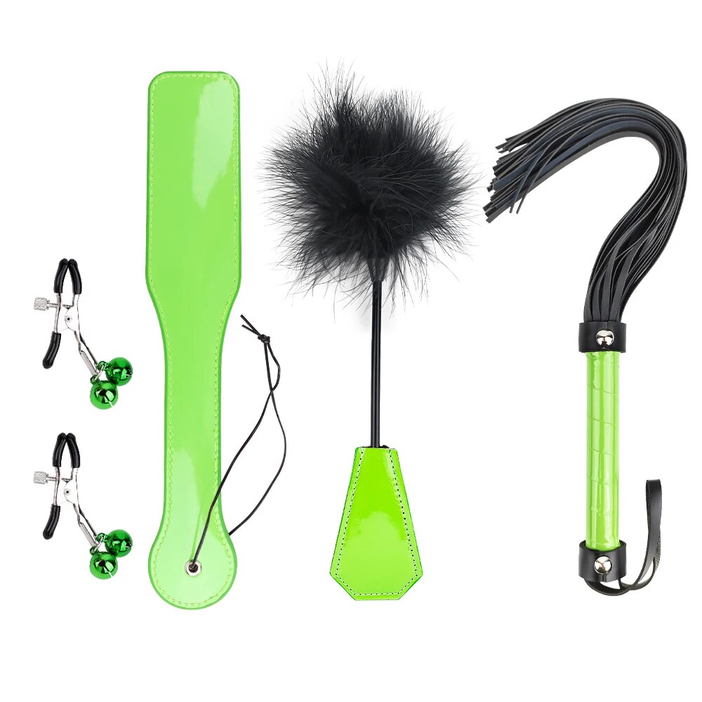 Cửa hàng bán Bộ đồ bạo dâm 4 Món BDSM kẹp vú chổi roi gậy phết mông hàng mới về