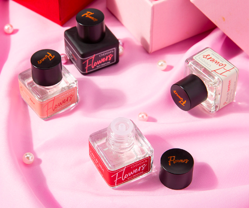Địa chỉ bán Nước hoa vùng kín Flowers Oddis đỏ 5ml hương hoa Violet cô bé thơm lâu cao cấp