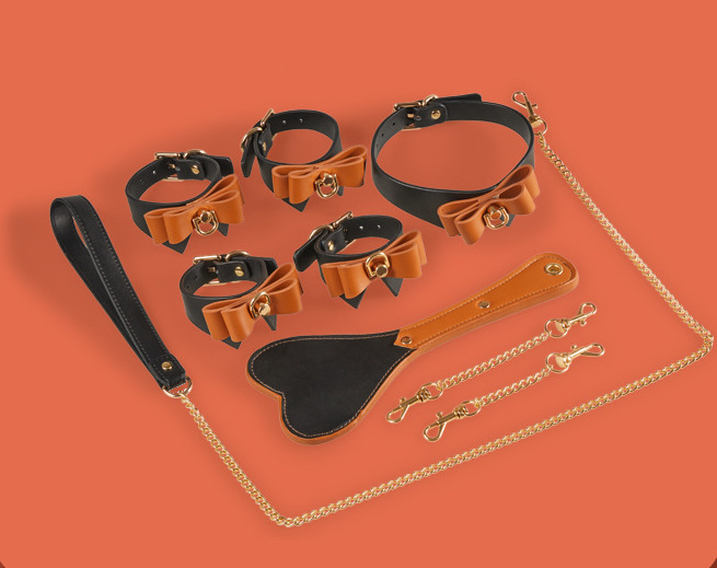 Bộ đồ chơi bạo dâm da Runyu mềm dễ uốn, khóa kim loại chống gỉ